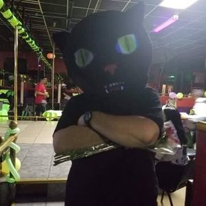 Meet your Posher, Cristian